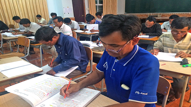 11 ani L-am căutat pe Isus! de Sahir