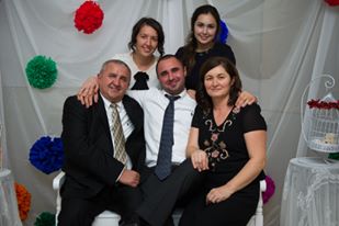 Bucură-te de viață și de familie, indiferent de vârstă | de Costel Oglice