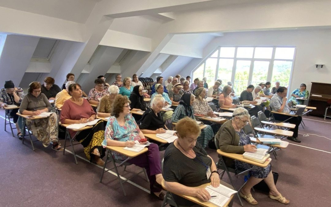 Harul lui Dumnezeu ne ajuta să zidim și să menținem relațiile unii cu alții