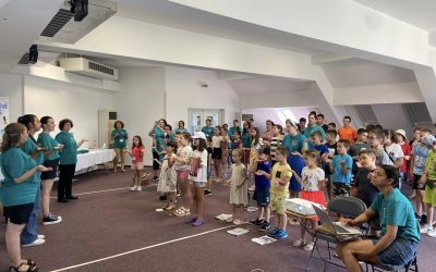 Tabără de zi dedicată copiilor care locuiesc în satele din jurul Surducului