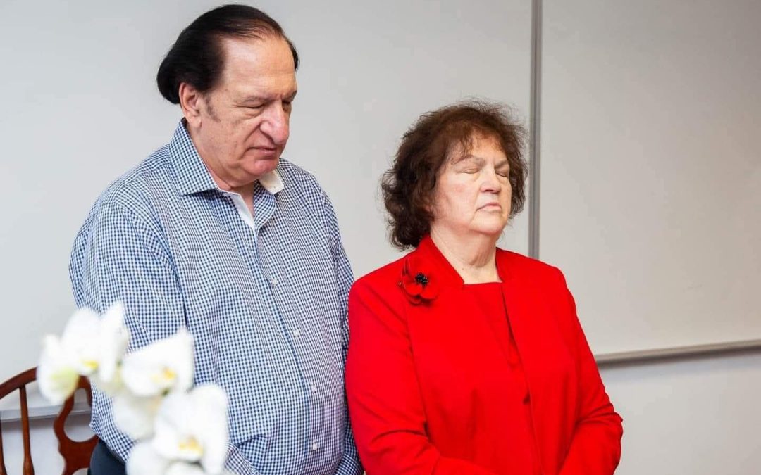 Domnul Isus după ce îi învață pe ucenicii Săi cum să se roage