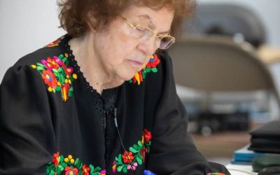 Sfârșitul tuturor lucrurilor este aproape – Mia Oglice